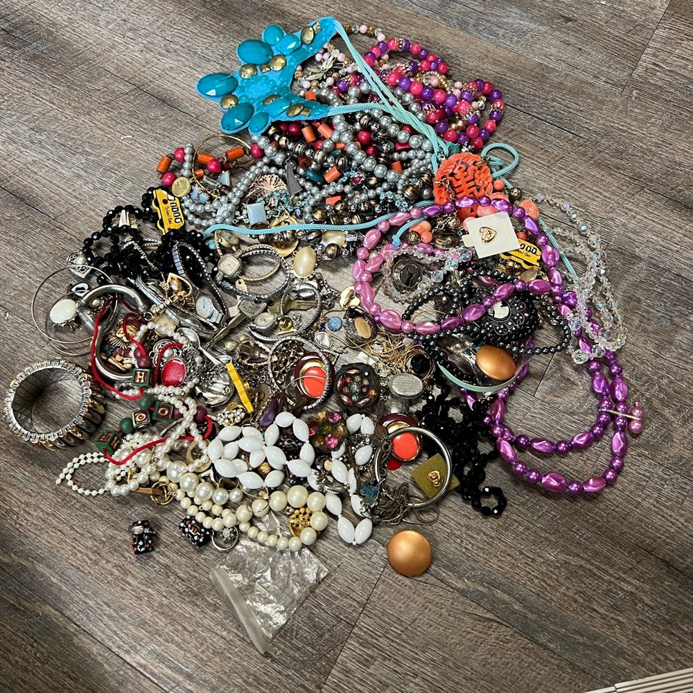 Over 3 pound of jewelry for craft, harvest, recycle, diy etc